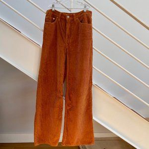 Levi's Ribcage Wide Leg Corduroy